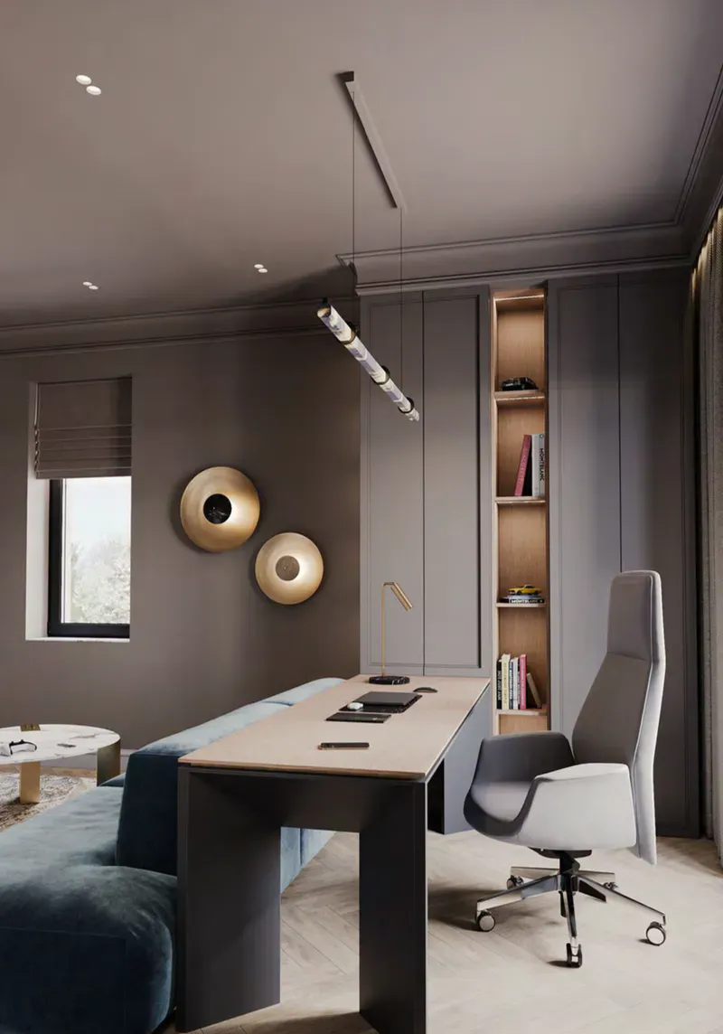 Рабочий кабинет со встроенными шкафами greige и открытыми нишами в шпоне дуба